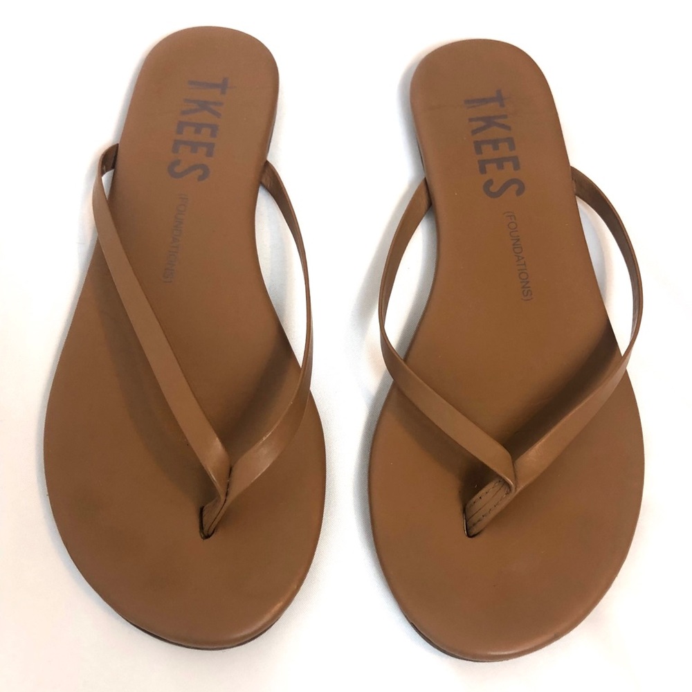 TKEES Leather Flip Flops in Camel